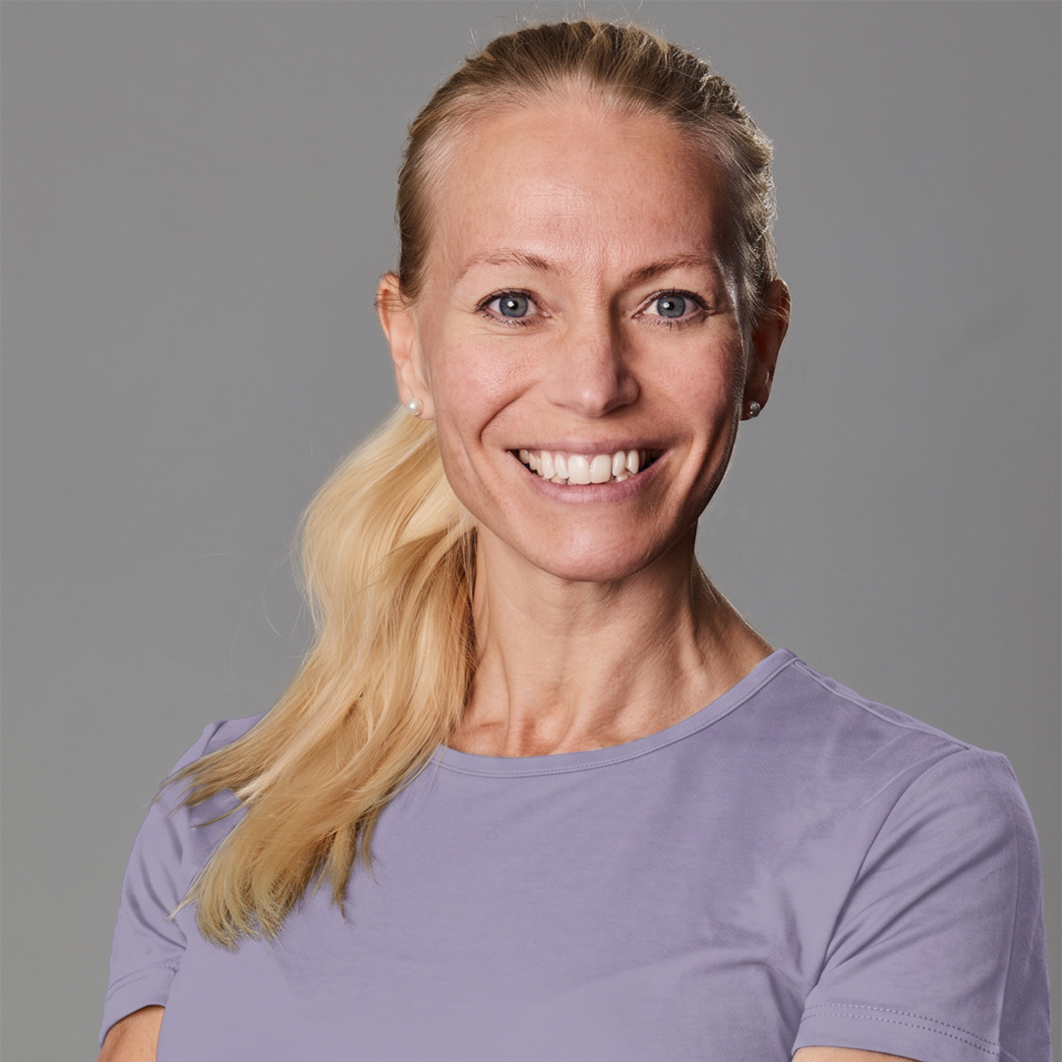 Linda Kjäll Dipl. Ordningskonsult.  KBT-teraput (steg 1), Hälsocoach (MI) 
